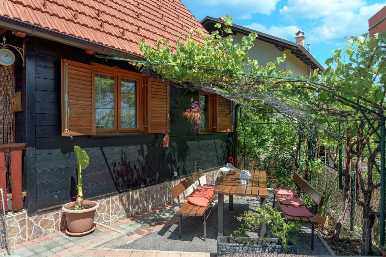Kuca Za Odmor Rukova Hiza Vila Donja Stubica Exterior foto